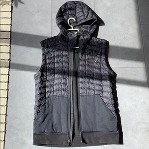 Puffy vest